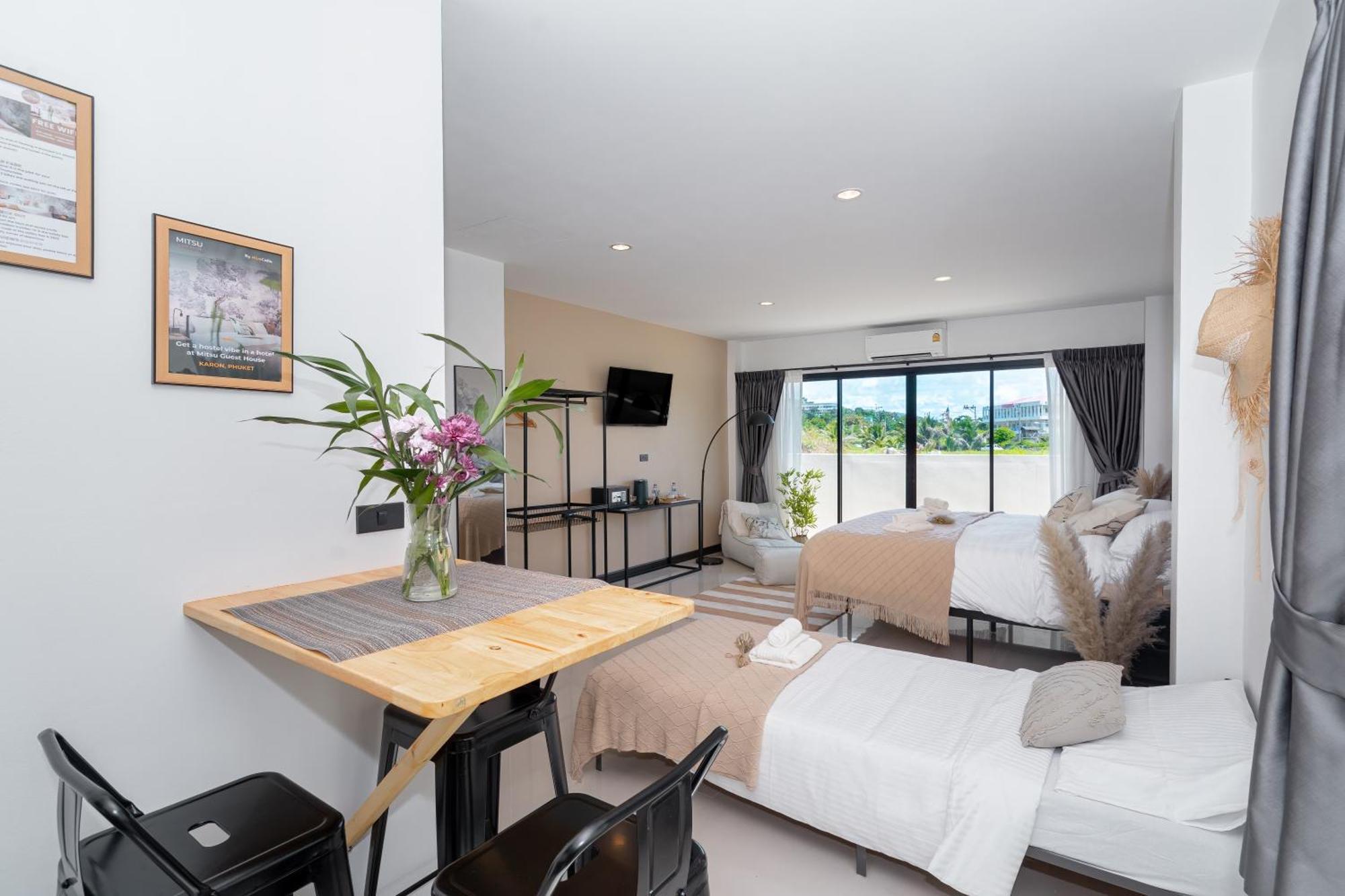 Karon Mitsu Guesthouse מראה חיצוני תמונה